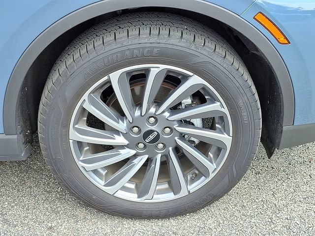 Used 2023 Lincoln Corsair Reserve w/ Equipment Group 201A AWD/4WD image 8