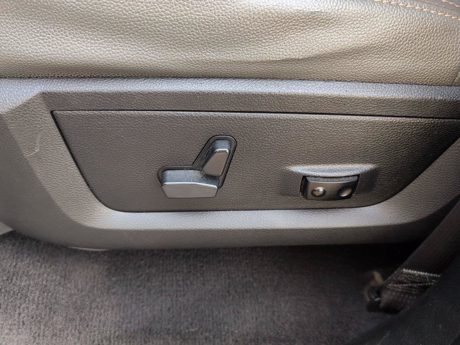 Used 2016 RAM 1500 Big Horn RWD image 16