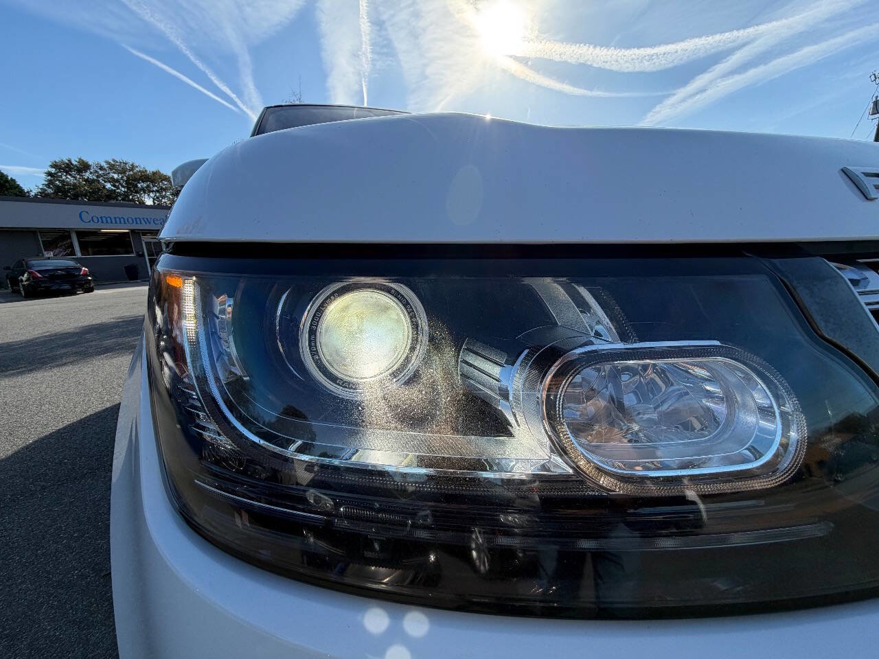 Used 2014 Land Rover Range Rover Supercharged image 9