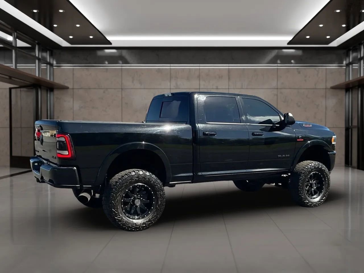 Used 2020 RAM 2500 Laramie image 11