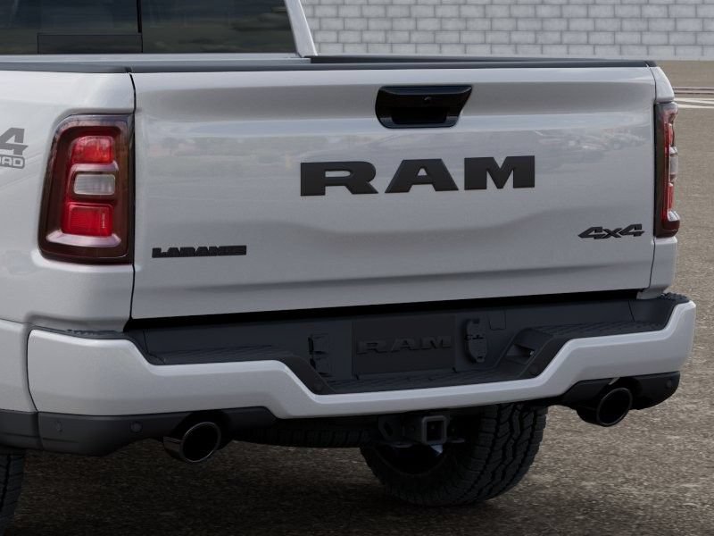New 2027 RAM 1500 Laramie AWD/4WD image 14