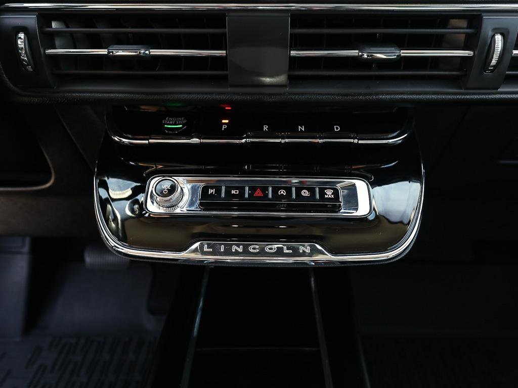 Used 2023 Lincoln Corsair Reserve w/ Equipment Group 201A AWD/4WD image 18