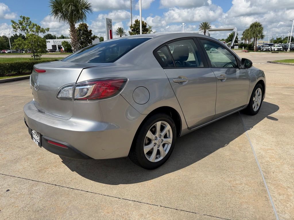 Used 2011 MAZDA MAZDA3 i Touring FWD image 5