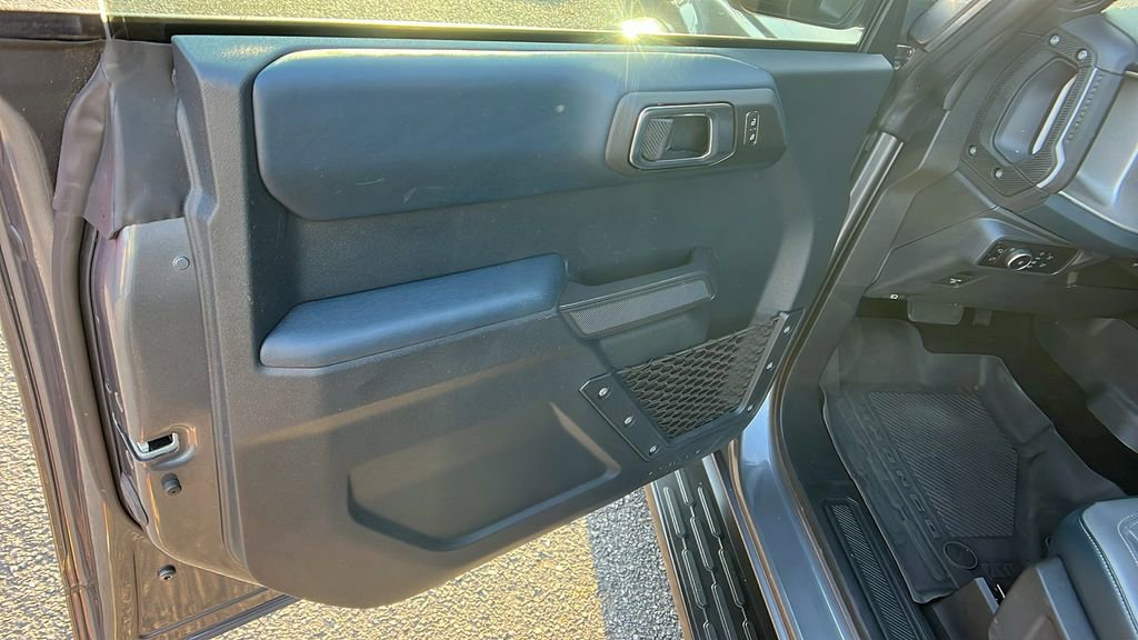 Used 2024 Ford Bronco Outer Banks image 11
