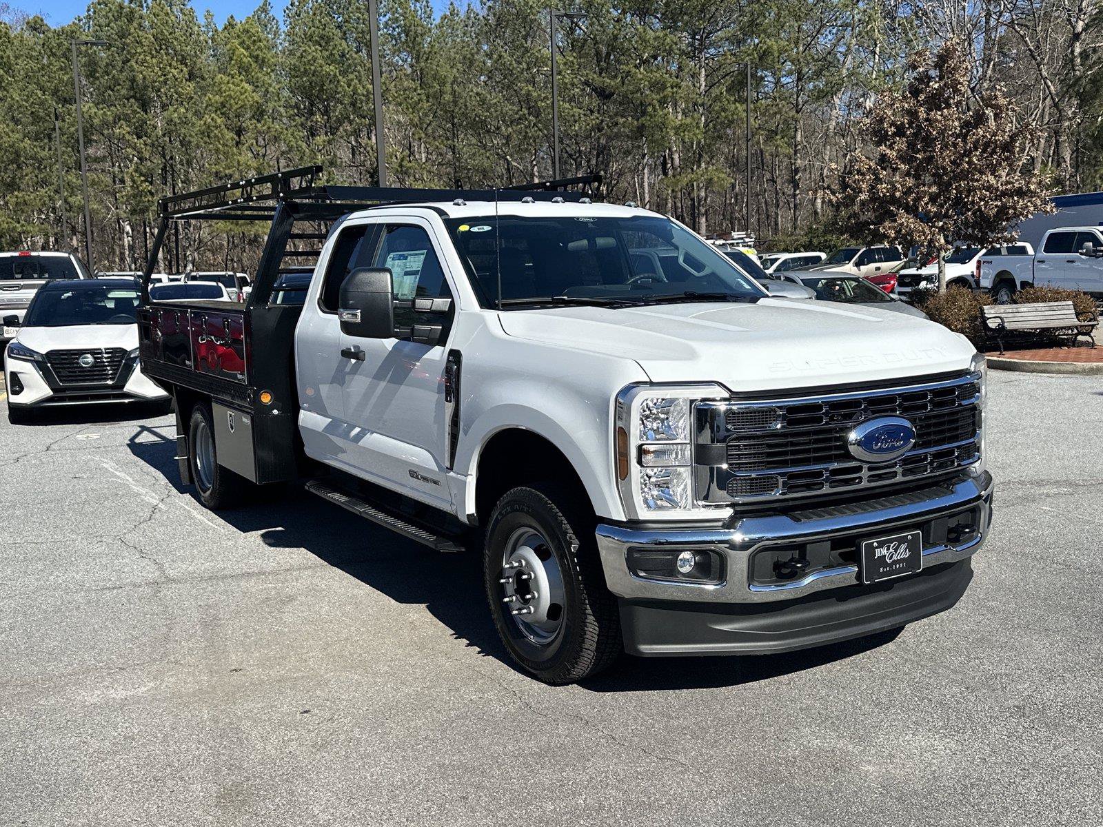 New 2026 Ford F350 XL w/ XL Chrome Package