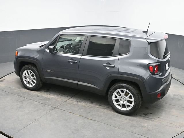 Used 2023 Jeep Renegade Latitude image 32