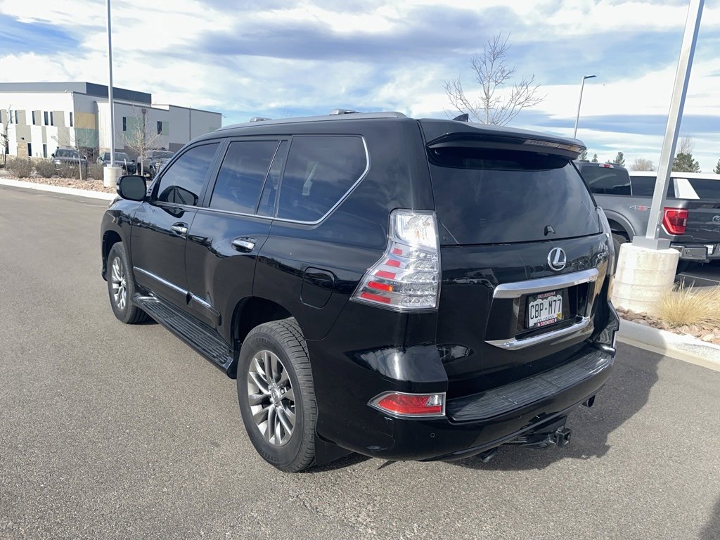 Used 2019 Lexus GX 460 Luxury image 3
