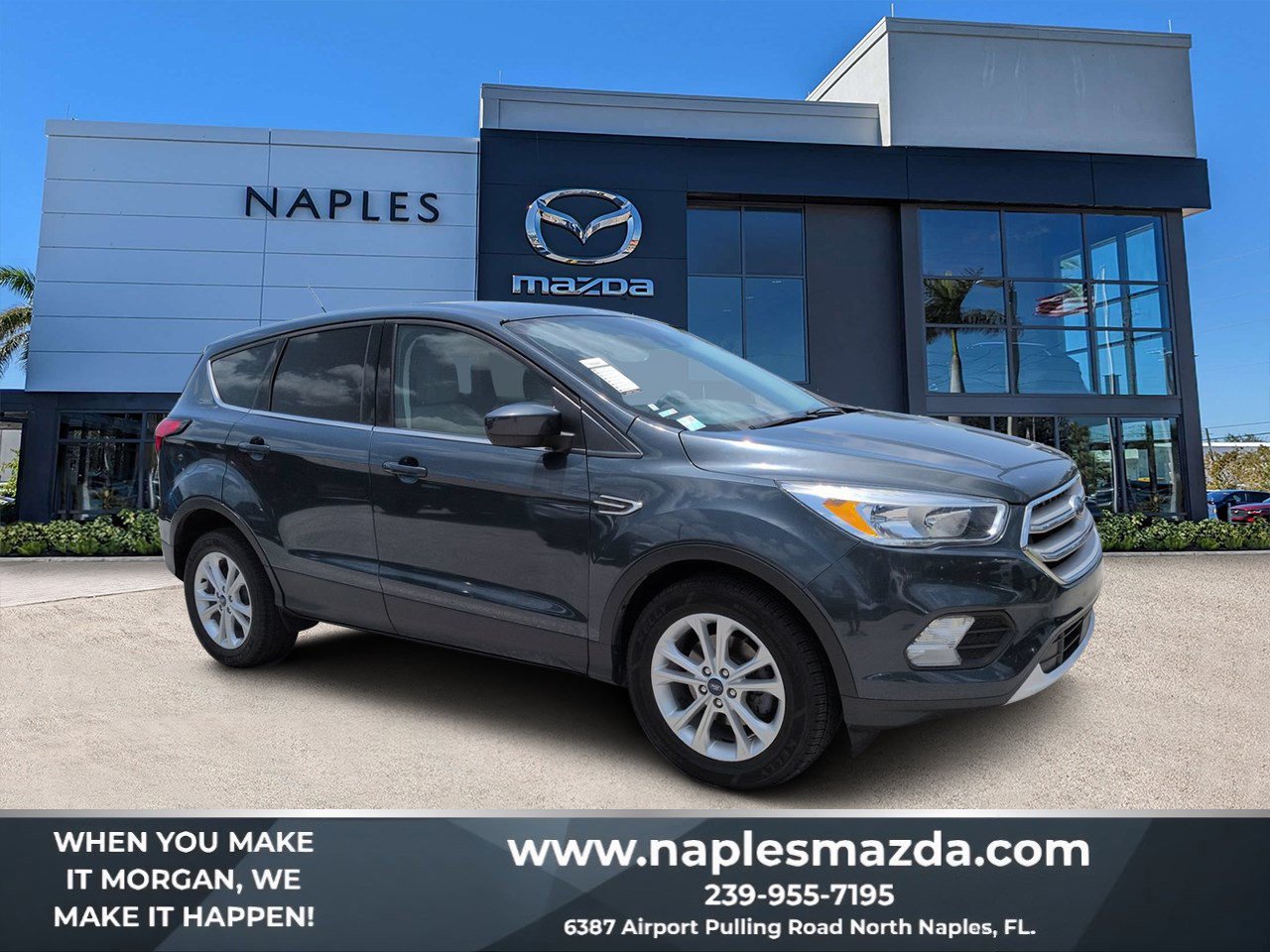 Used 2019 Ford Escape SE FWD image 1
