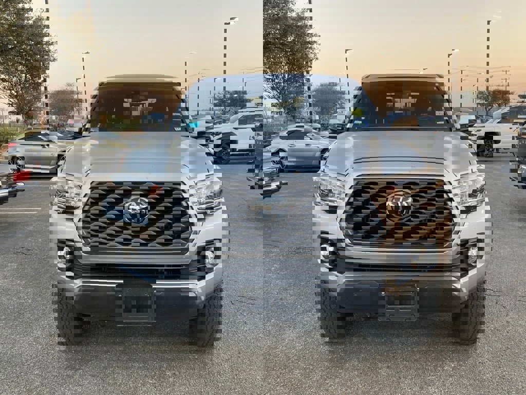 Certified 2023 Toyota Tacoma TRD Off-Road w/ Technology Package image 2