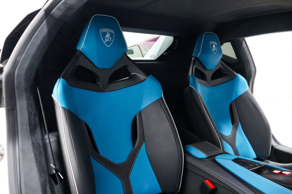 Used 2026 Lamborghini Temerario AWD/4WD image 36