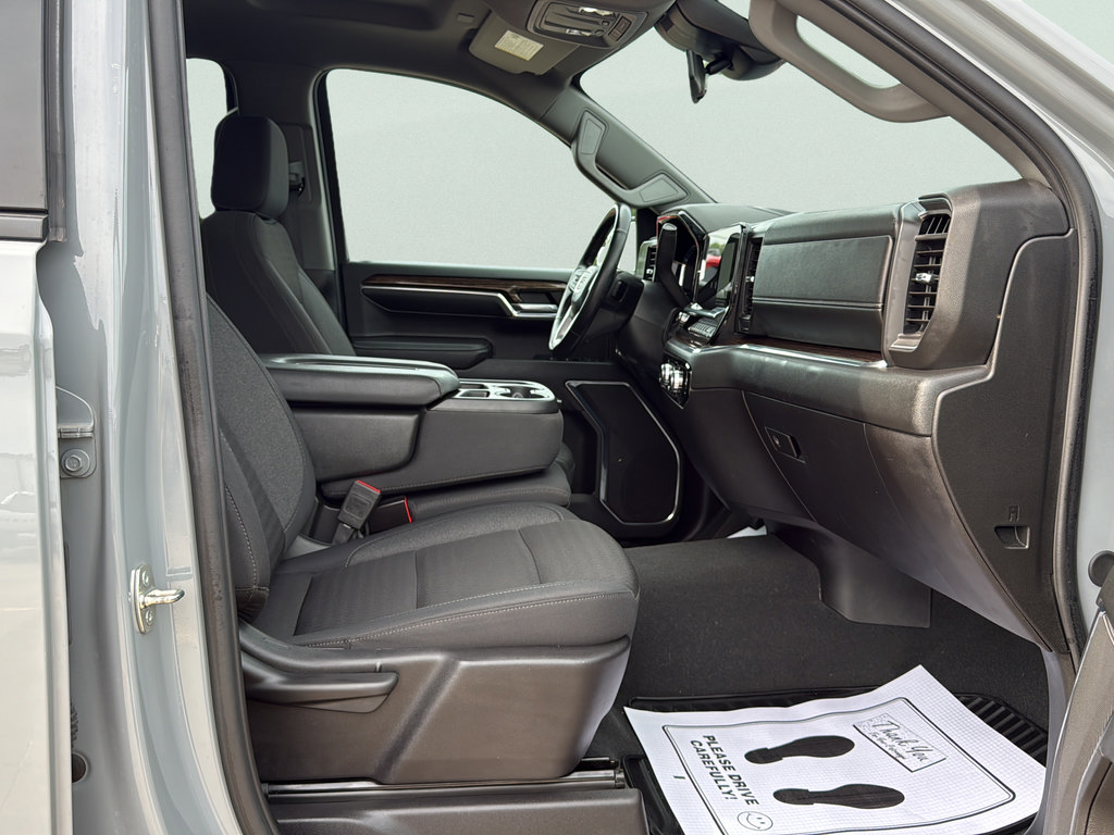 Used 2024 GMC Sierra 1500 Elevation AWD/4WD image 11