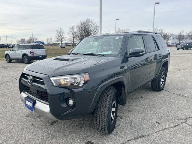 Used 2024 Toyota 4Runner TRD Off-Road Premium image 3