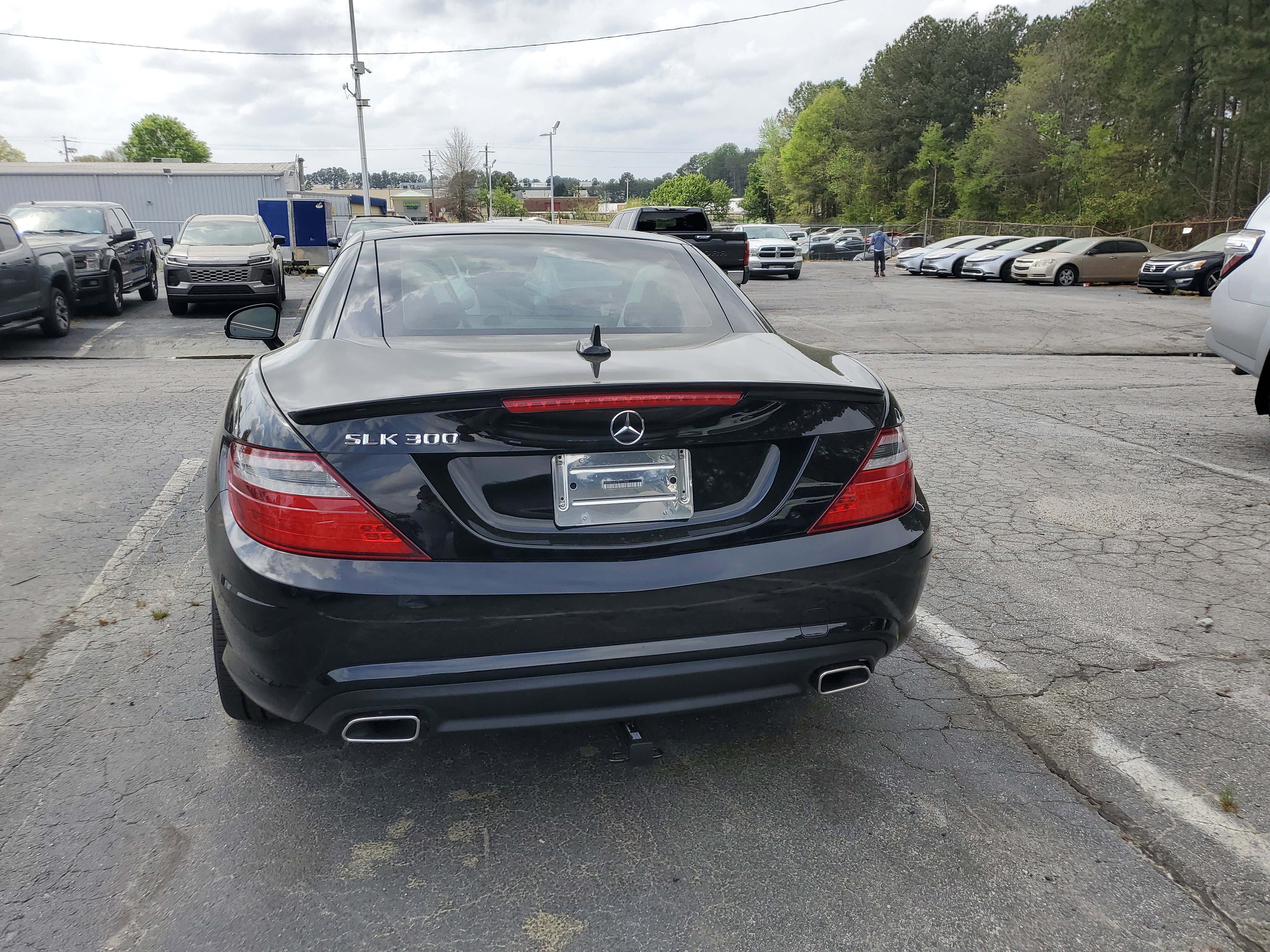 Used 2016 Mercedes-Benz SLK 300 image 5
