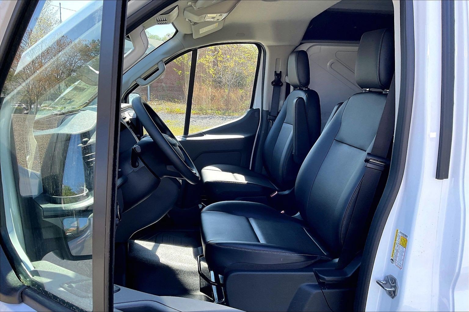 New 2026 Ford Transit 150 Low Roof w/ Load Area Protection Package RWD image 9