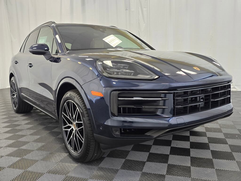 New 2025 Porsche Cayenne image 10