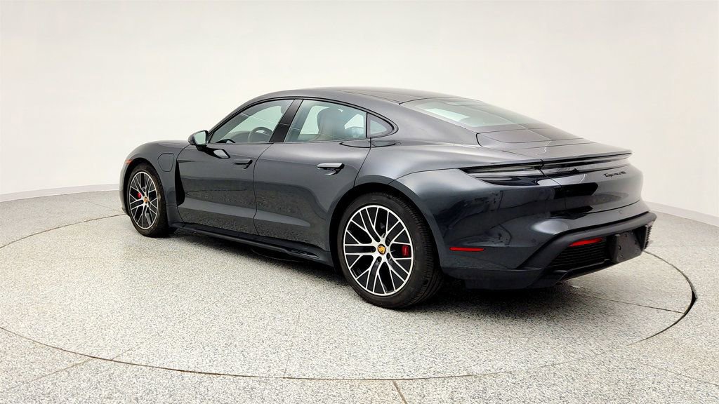 Used 2022 Porsche Taycan GTS w/ Premium Package (P6U) AWD/4WD image 7