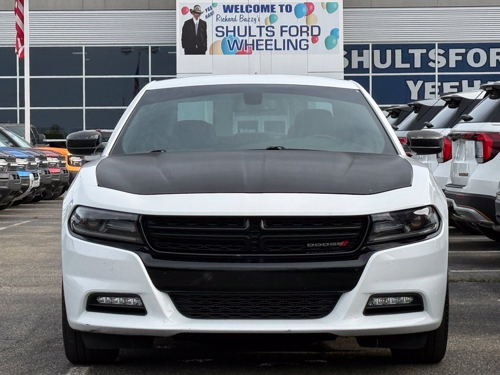 Used 2019 Dodge Charger SXT w/ Cold Weather Package AWD/4WD image 23