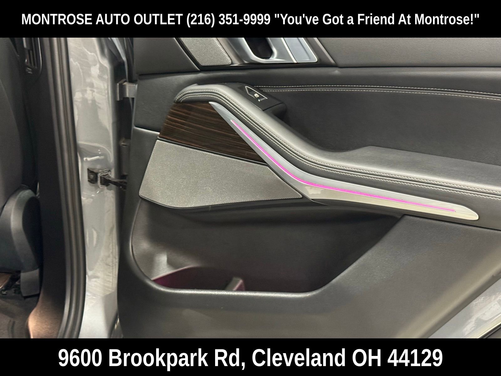 Used 2024 BMW X5 xDrive40i w/ Premium Package image 50