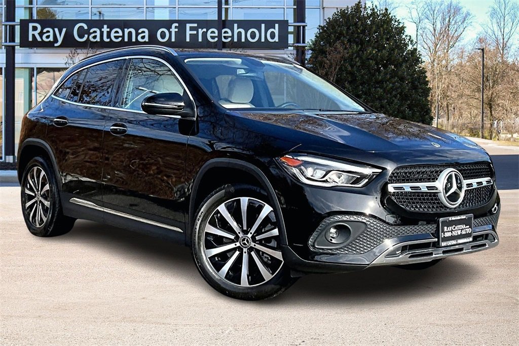 Certified 2022 Mercedes-Benz GLA 250 4MATIC image 11