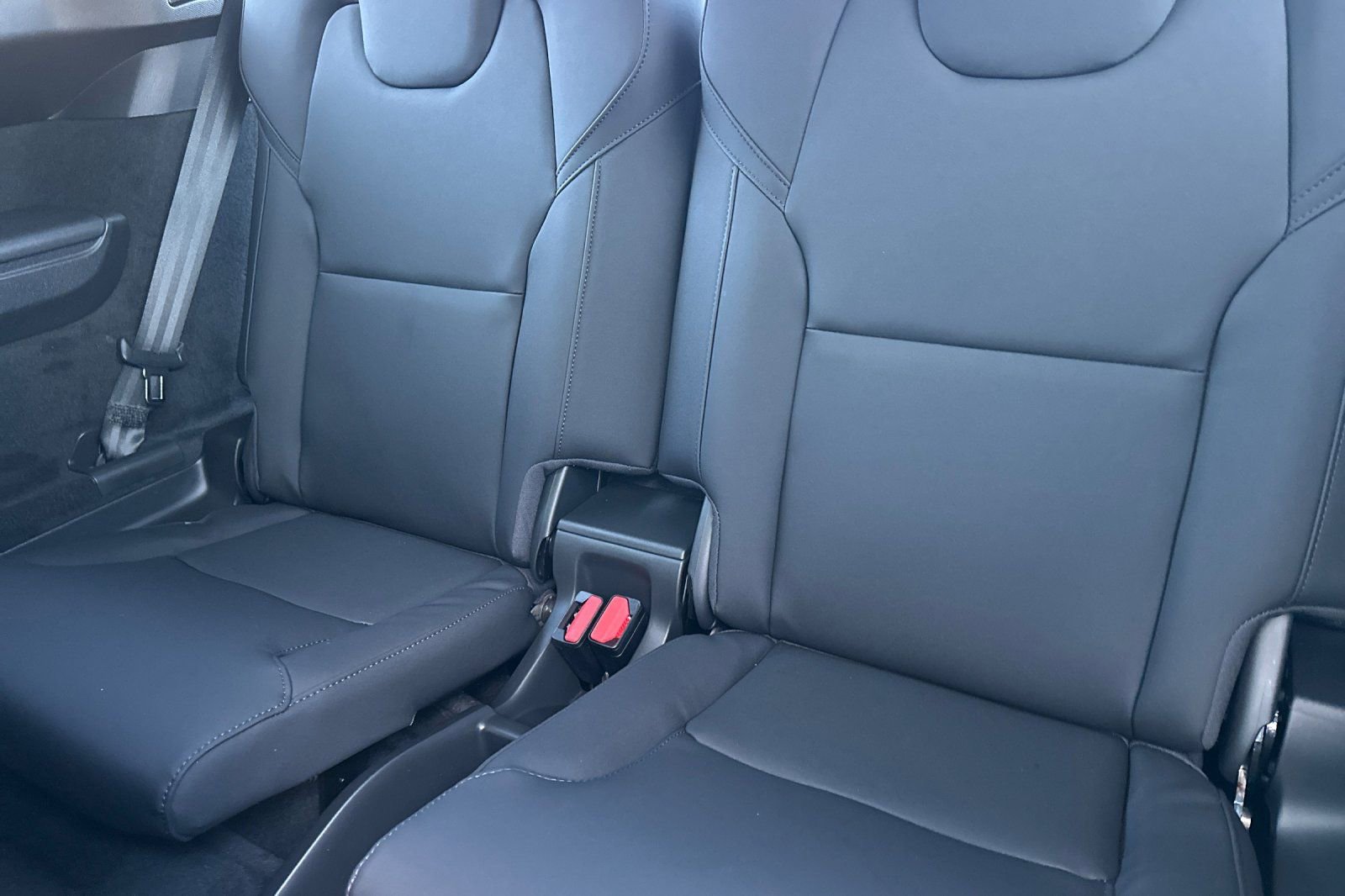 New 2026 Volvo XC90 B6 Plus w/ Protection Package image 17