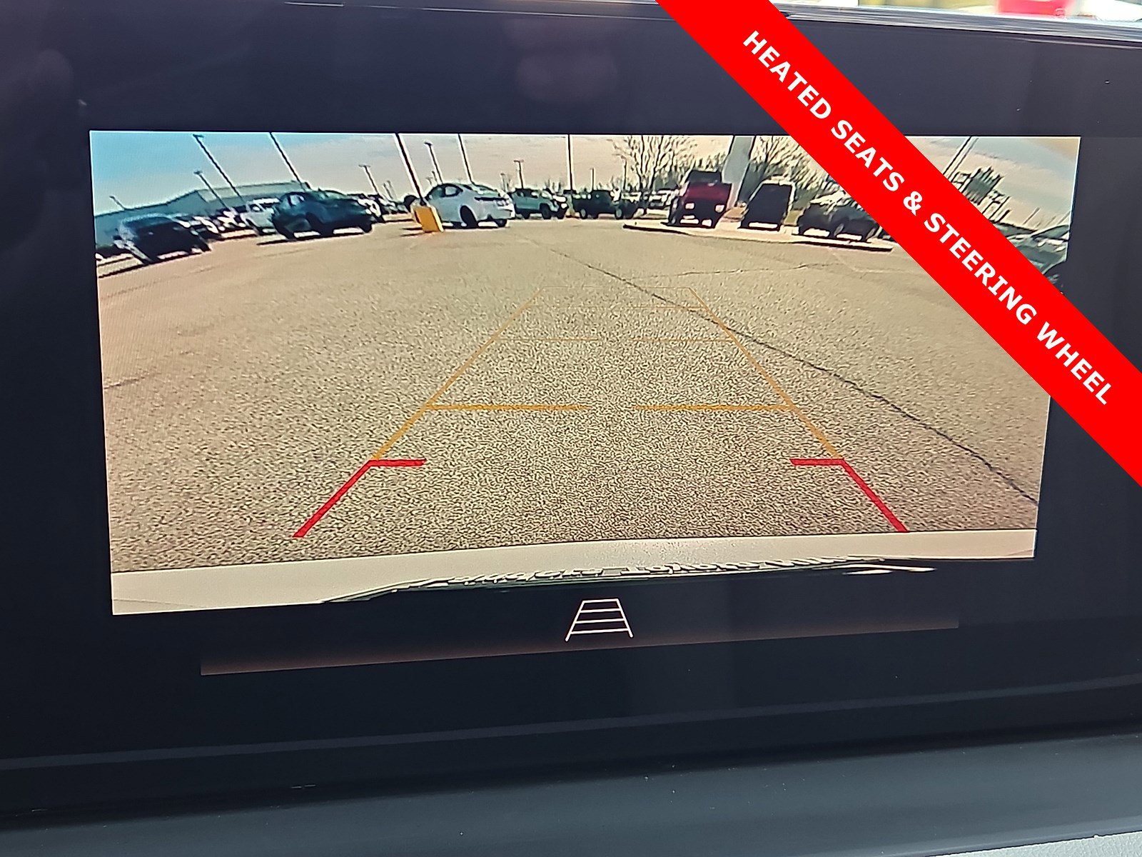 Used 2024 Buick Encore GX Avenir image 17