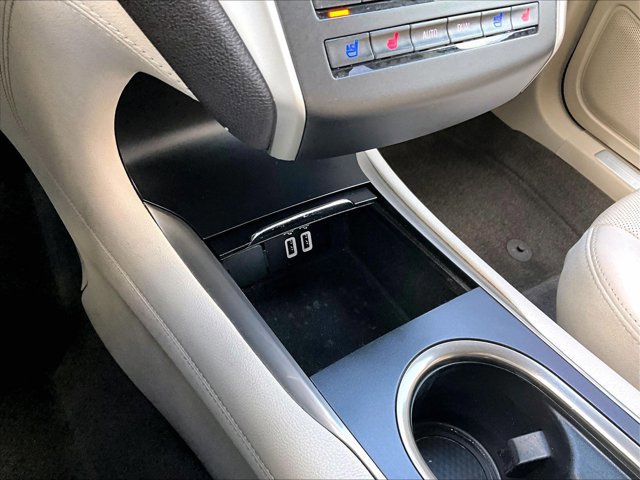 Used 2017 Lincoln MKC Reserve FWD image 23