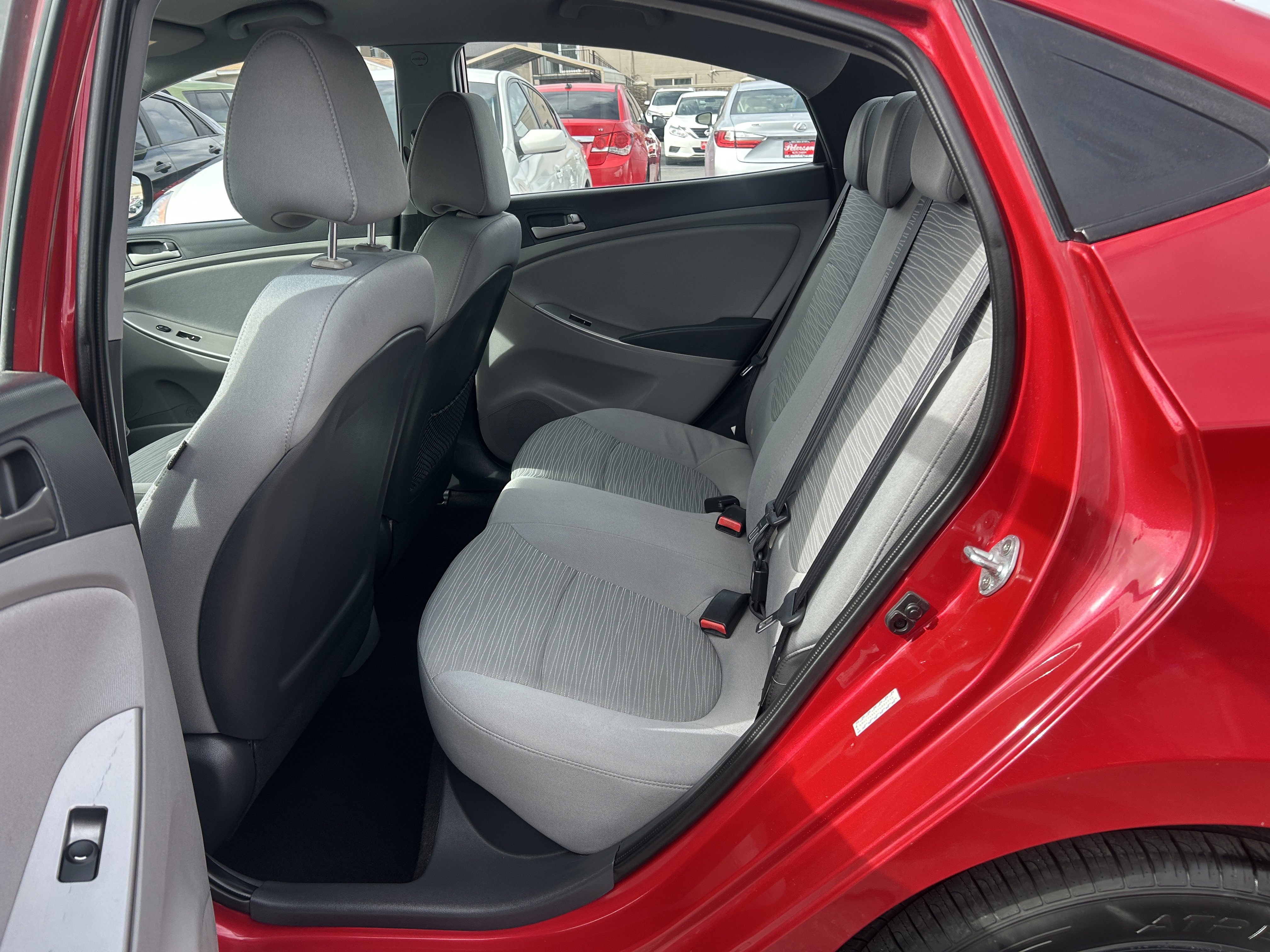 Used 2015 Hyundai Accent GLS image 11