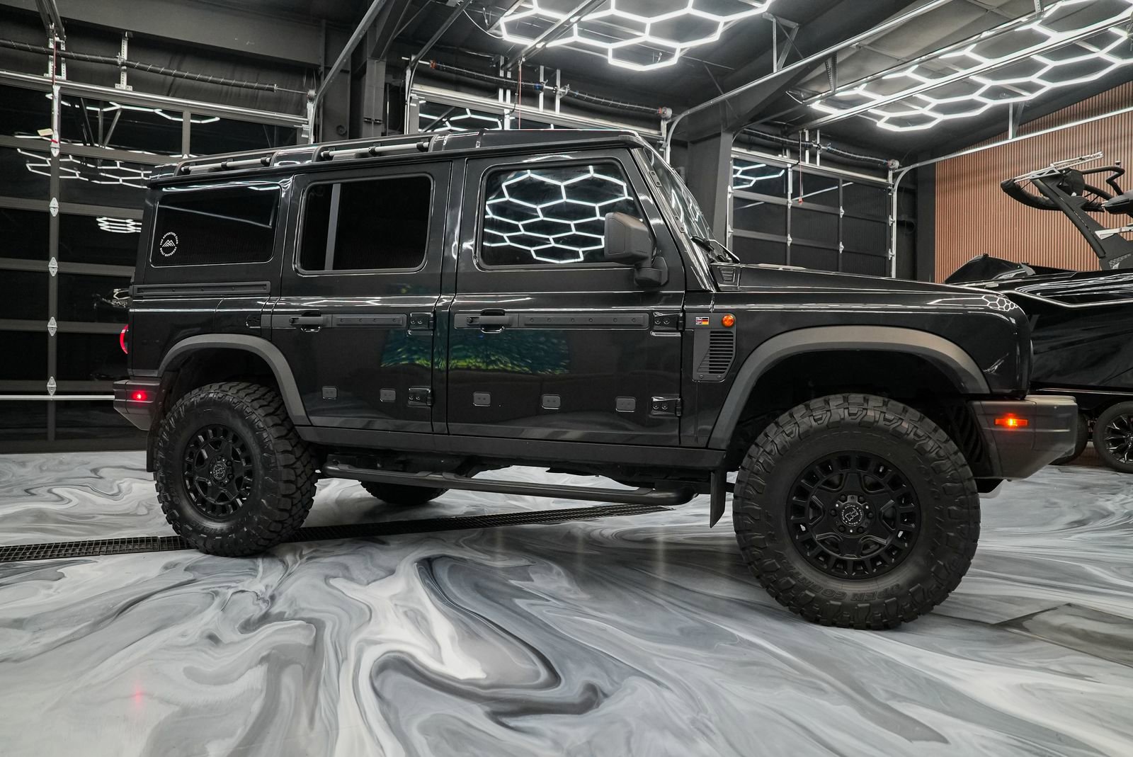 Used 2024 INEOS Grenadier Fieldmaster Edition AWD/4WD image 9