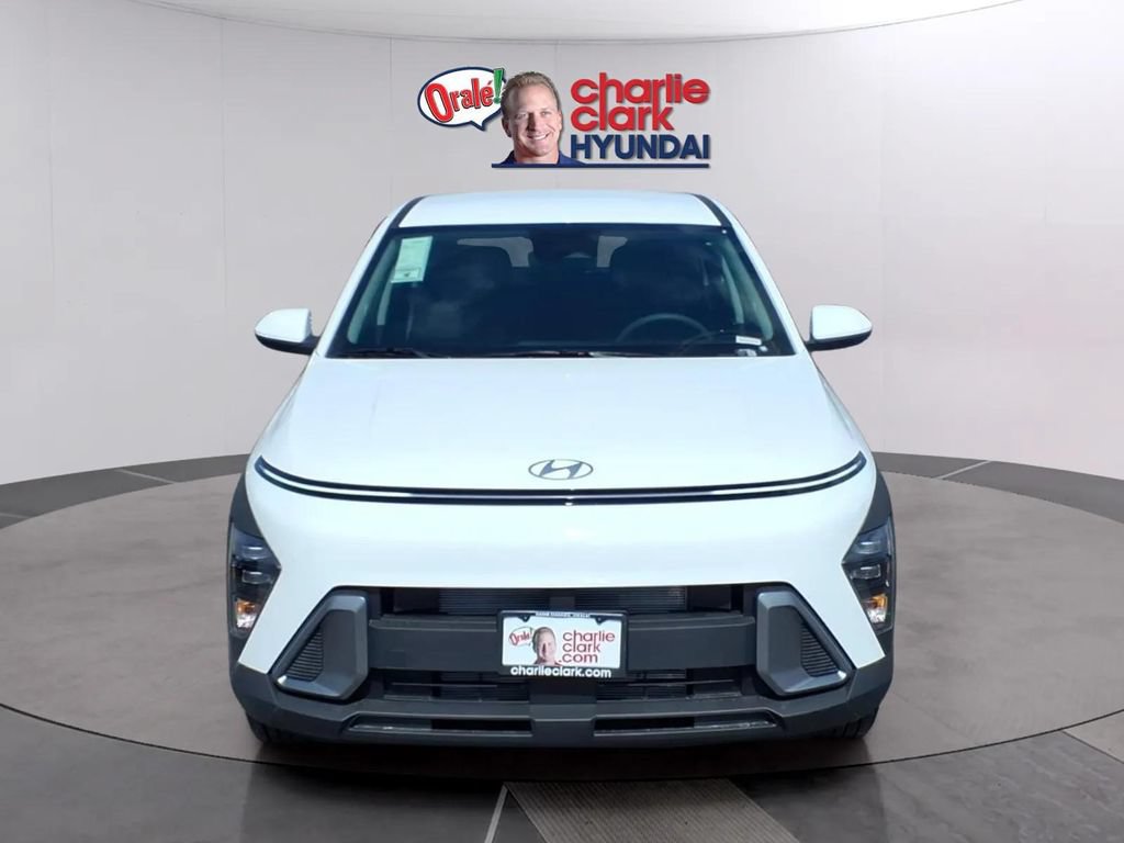 New 2026 Hyundai Kona SE FWD image 8