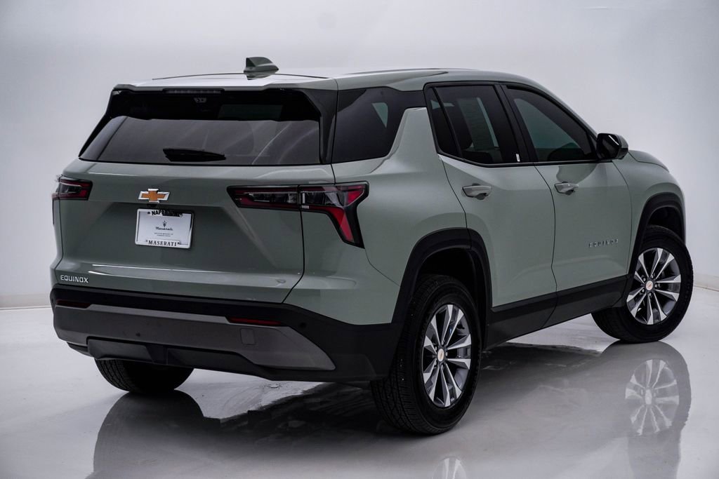 Used 2025 Chevrolet Equinox LT w/ Safety and Technology Package FWD image 10