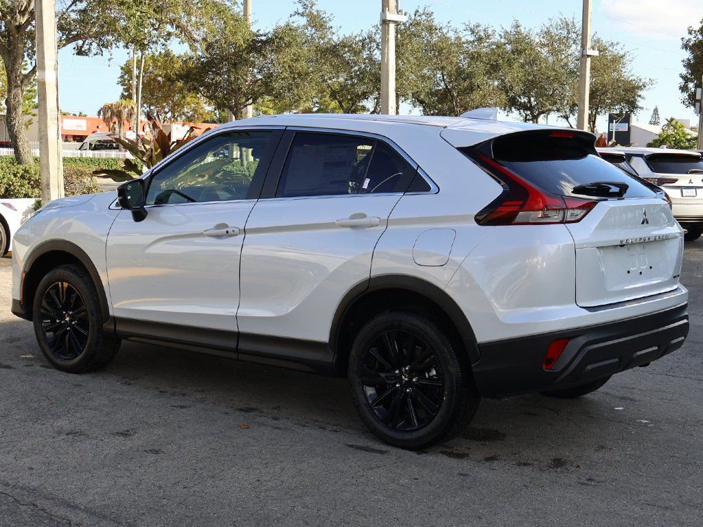 New 2026 Mitsubishi Eclipse Cross LE image 6