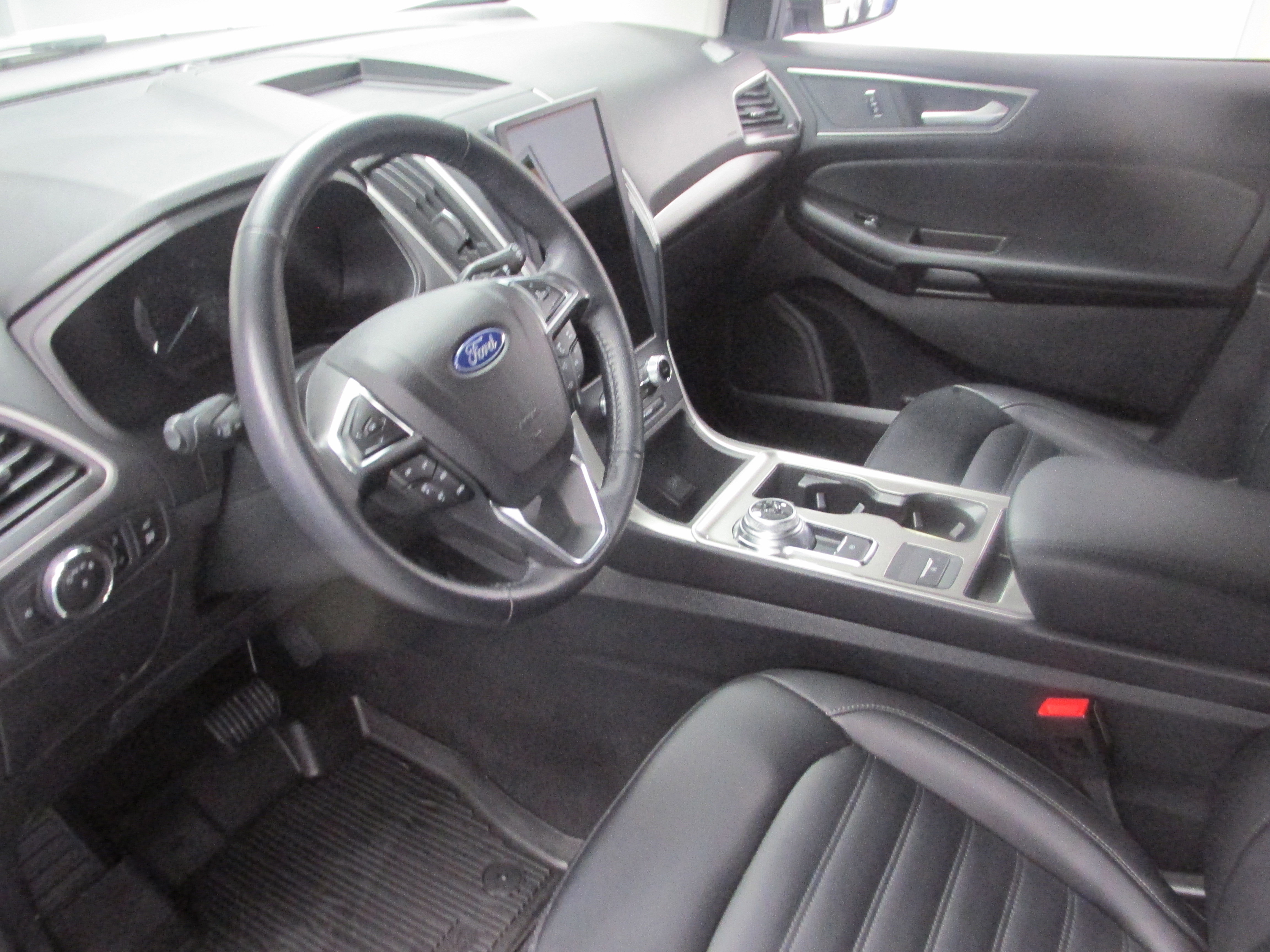 Used 2023 Ford Edge SEL w/ Convenience Package image 24