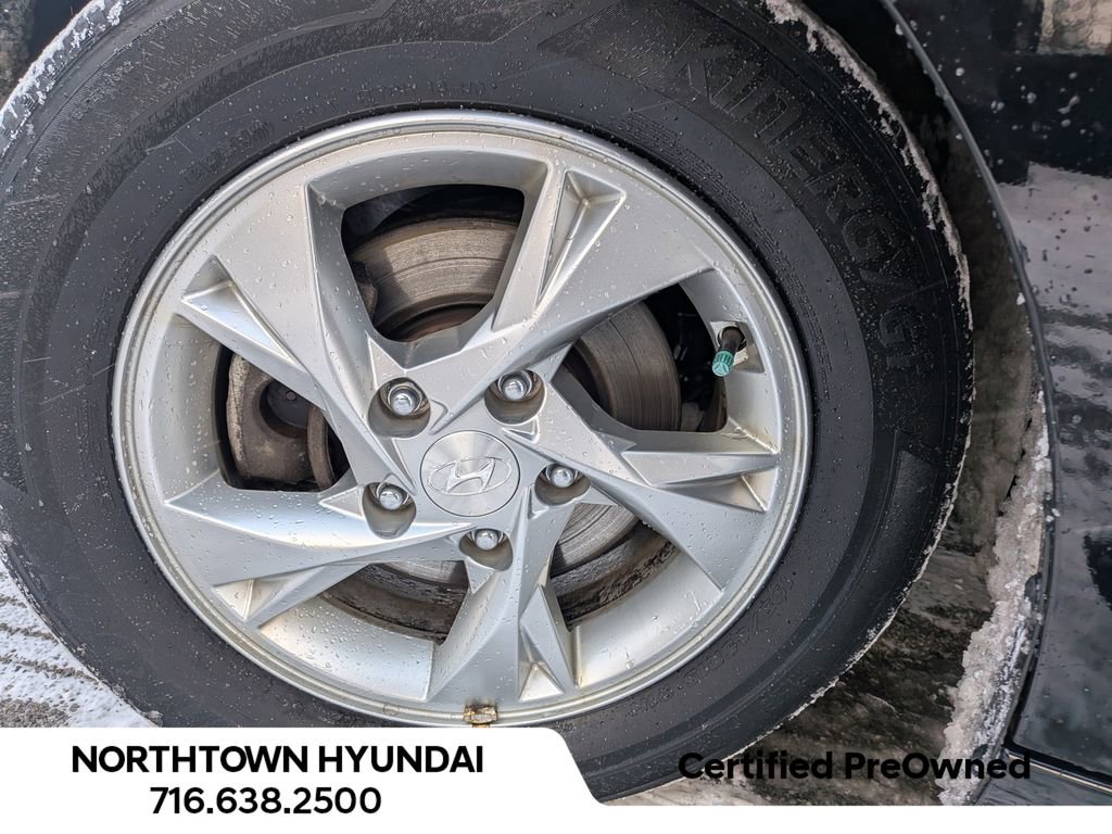 Certified 2023 Hyundai Elantra SE image 36