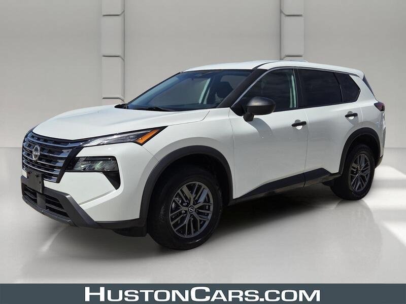 Used 2024 Nissan Rogue S FWD video 1