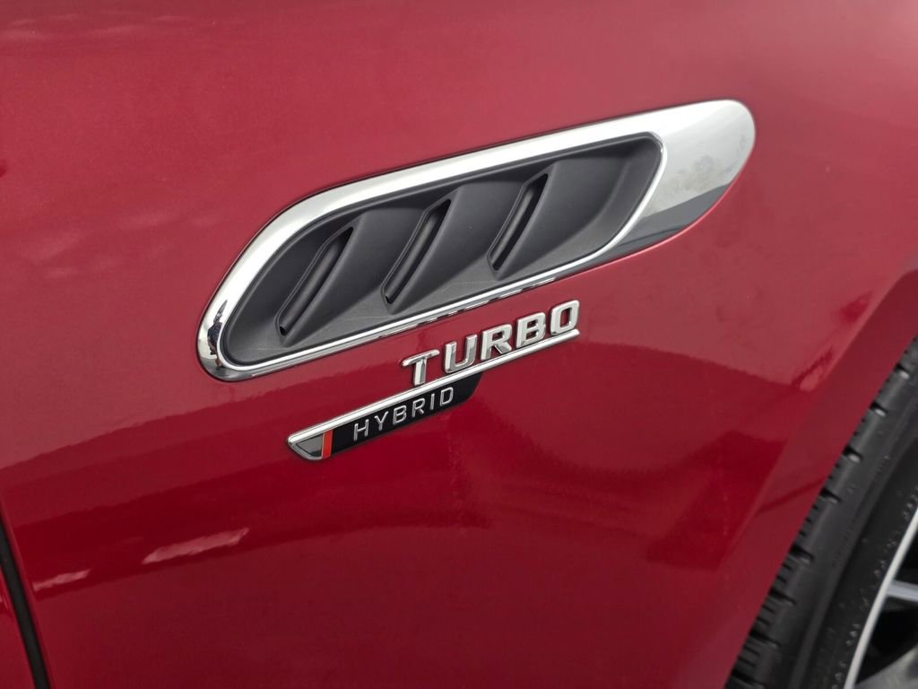 Used 2025 Mercedes-Benz E 53 AMG e 4MATIC Sedan image 17