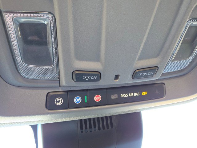 Used 2023 Chevrolet Silverado 1500 RST w/ Z71 Off-Road Package image 46