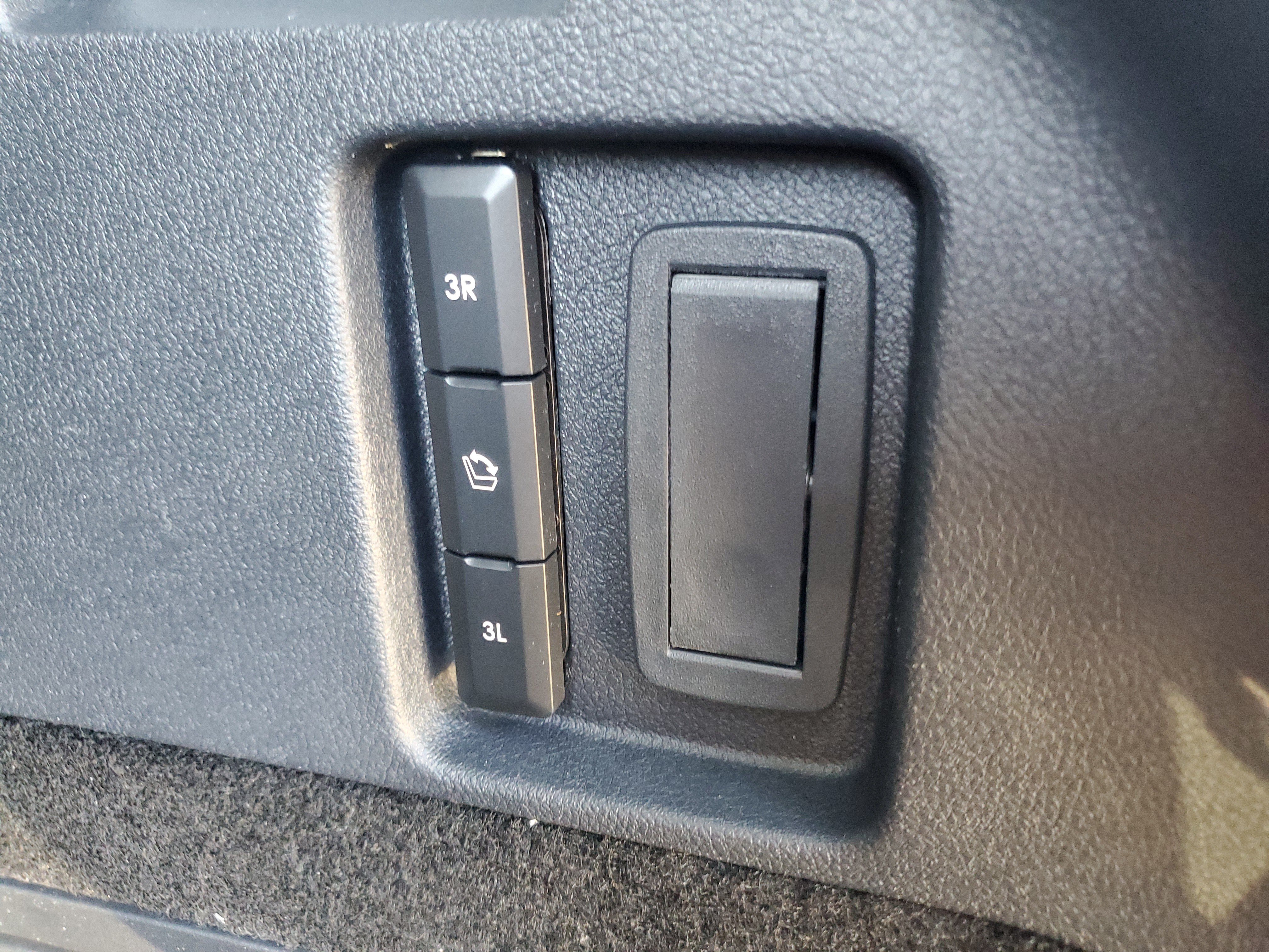 New 2027 Lincoln Aviator Black Label AWD/4WD image 30