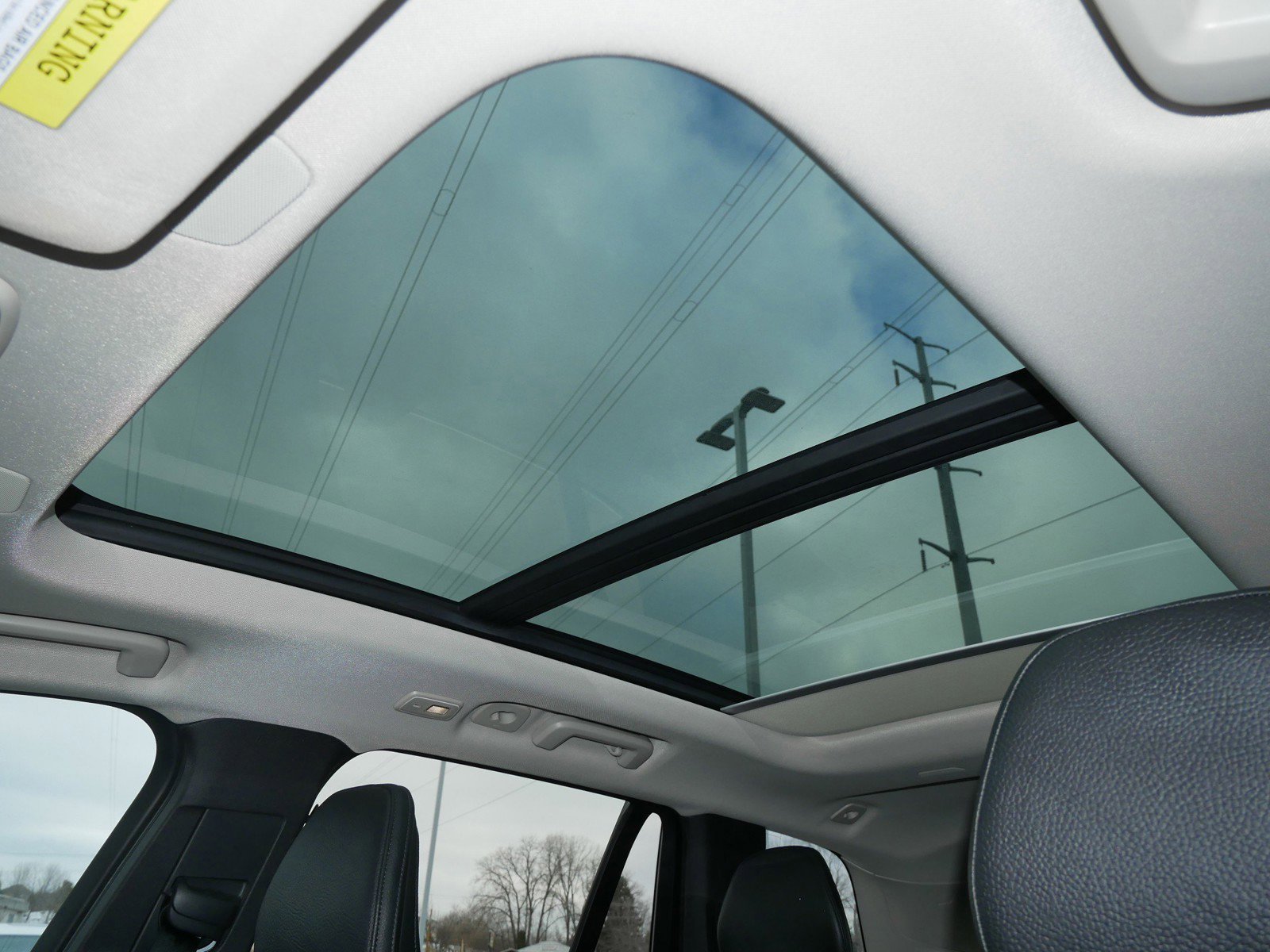 Certified 2024 Volvo XC90 B6 Core w/ Climate Package image 29