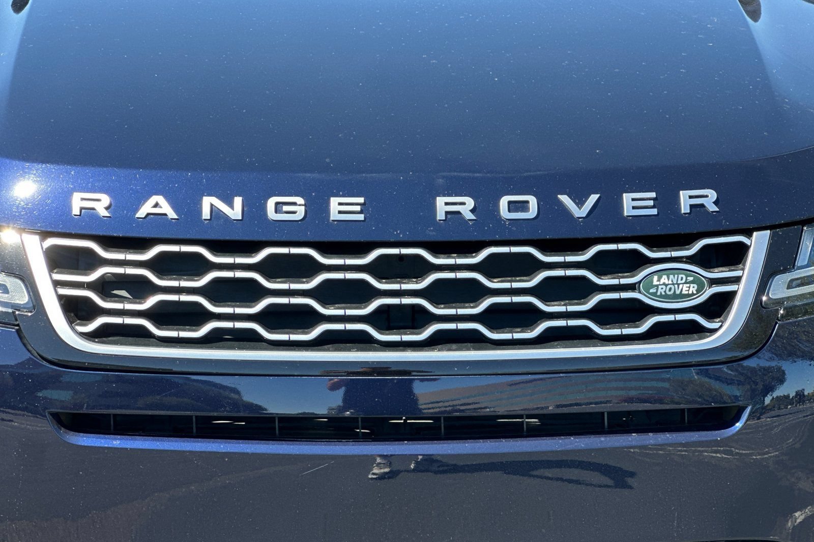 Used 2022 Land Rover Range Rover Evoque SE AWD/4WD image 45