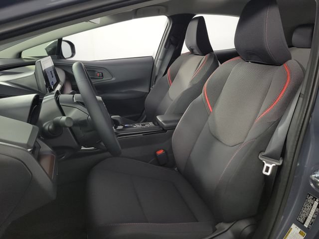New 2026 Toyota Prius Plug-In Hybrid FWD image 11