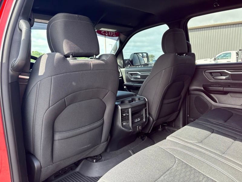 Used 2025 RAM 1500 Big Horn AWD/4WD image 12