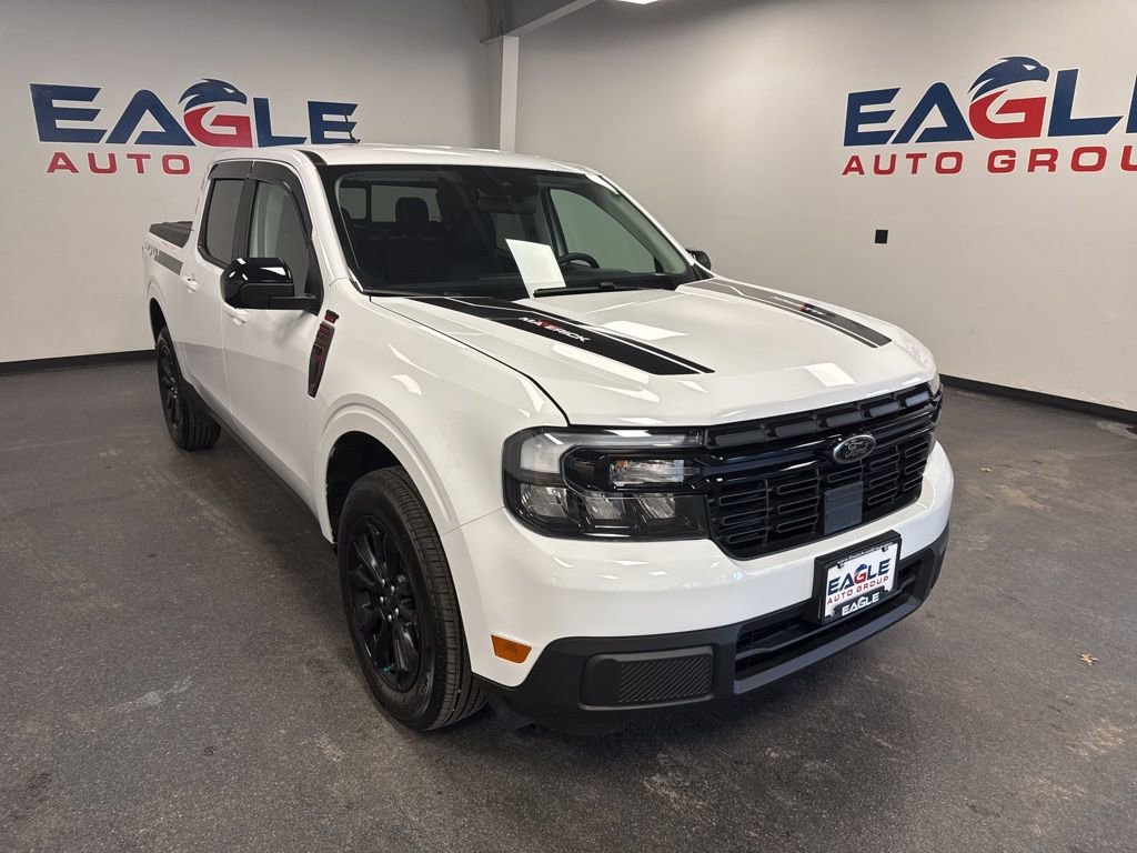 Used 2024 Ford Maverick Lariat w/ Black Appearance Package AWD/4WD image 2