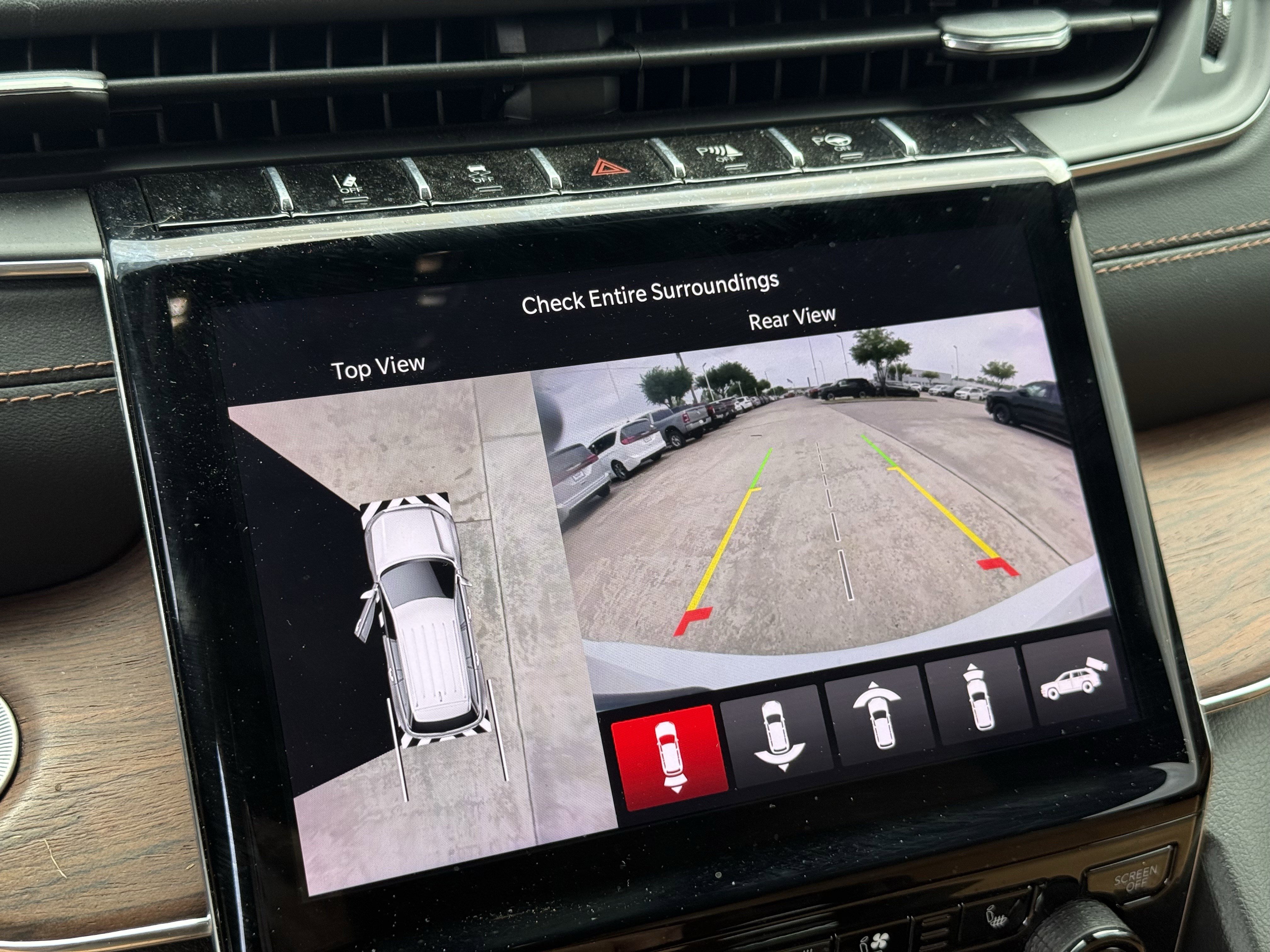 Used 2024 Jeep Grand Cherokee L Summit w/ Advanced Protech Group IV image 21