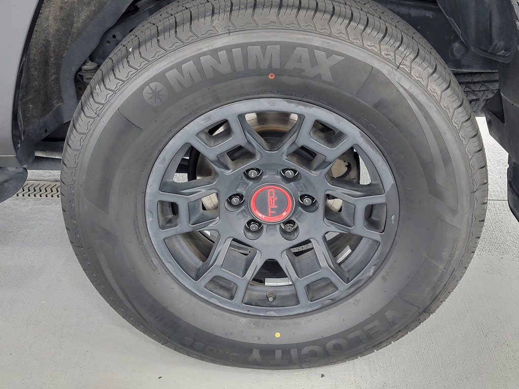 Certified 2022 Toyota 4Runner TRD Off-Road Premium w/ TRD Black Wheel Package (TMS) AWD/4WD image 11