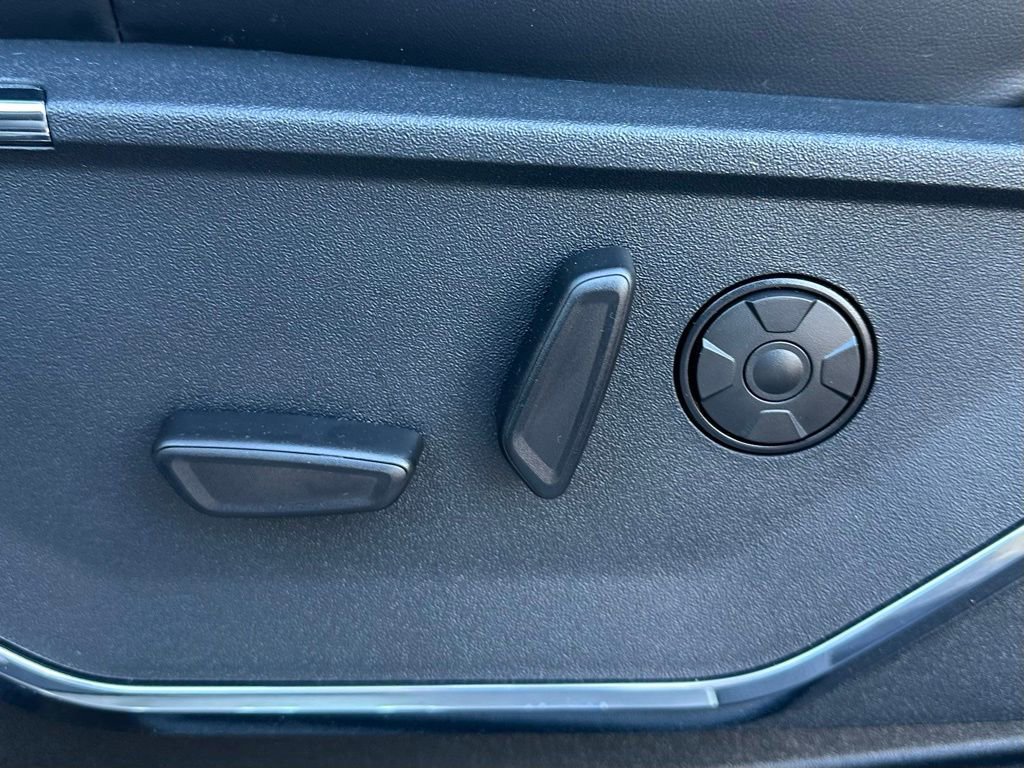 New 2026 Ford F250 Platinum image 21