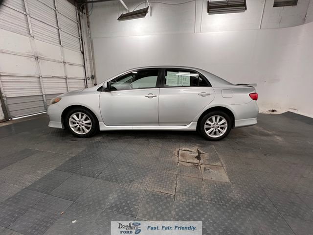 Used 2010 Toyota Corolla FWD image 4