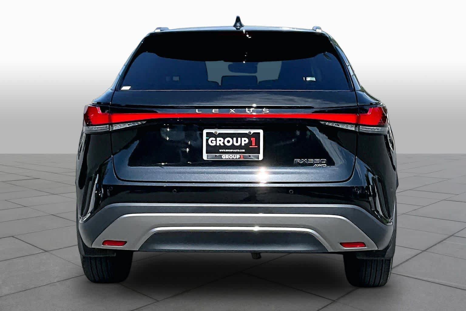 Used 2024 Lexus RX 350 Premium w/ Convenience Package AWD/4WD image 5