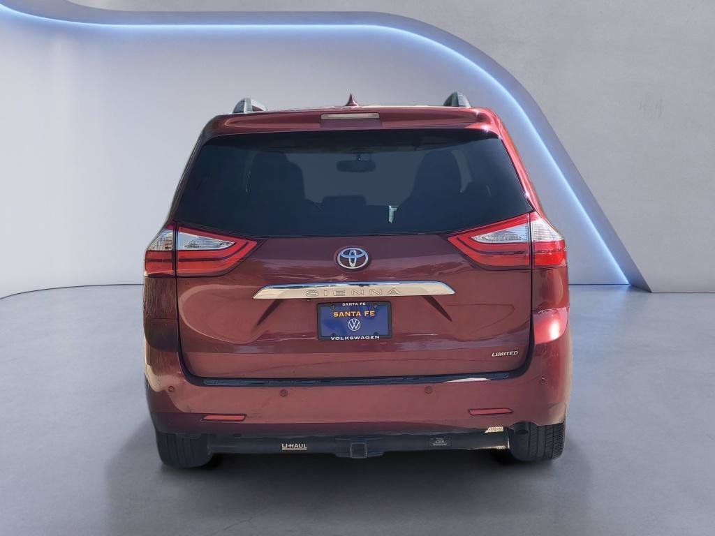 Used 2017 Toyota Sienna Limited Premium FWD image 6