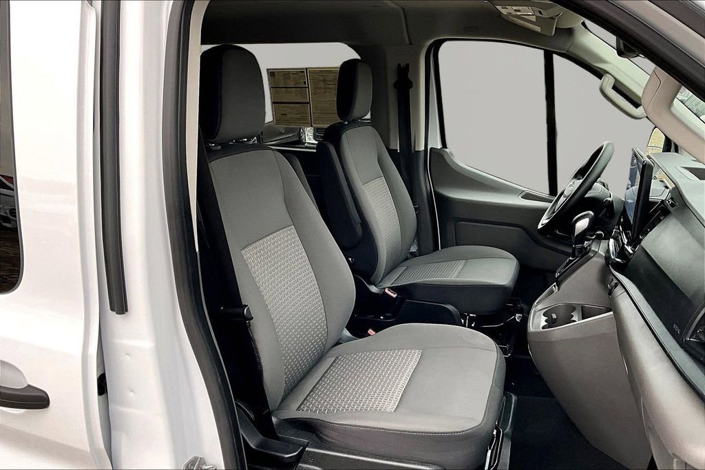 Certified 2024 Ford Transit 350 XLT image 7
