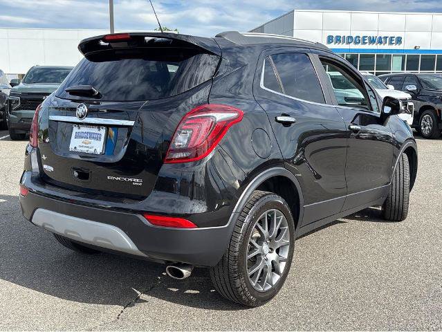 Used 2019 Buick Encore Sport Touring AWD/4WD image 5